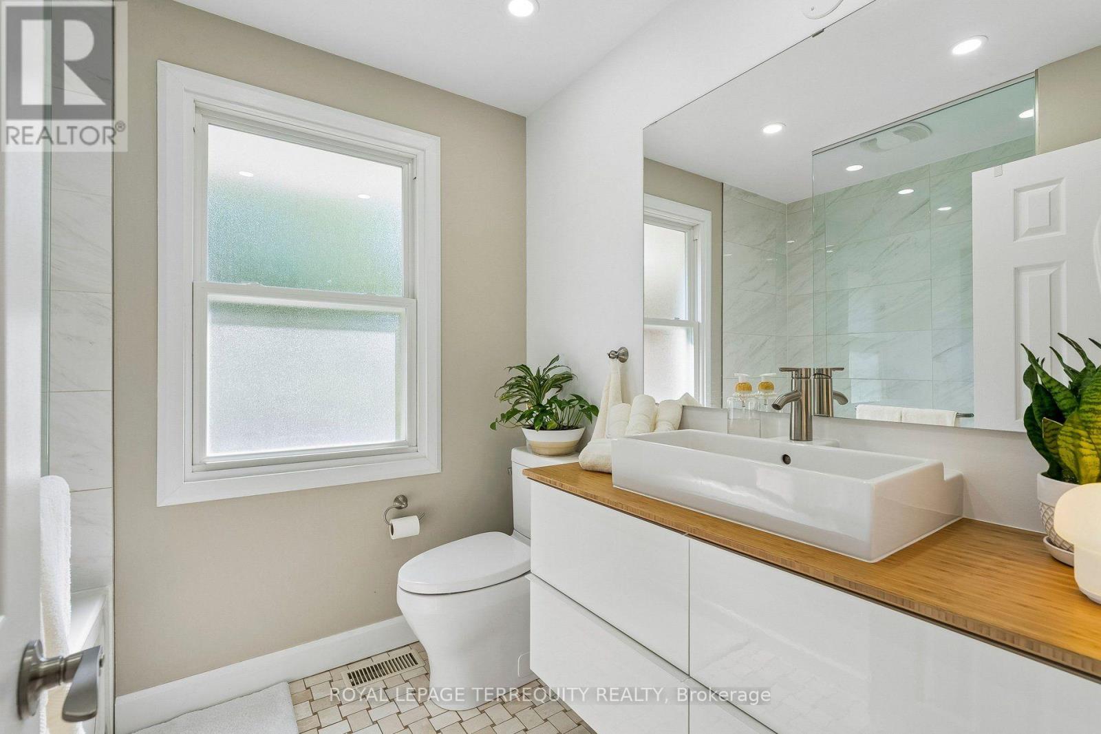 2 RICHBOURNE COURT - Image 20