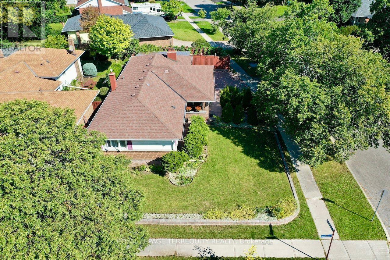 2 RICHBOURNE COURT - Image 40