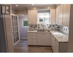 70 Clarence Street thumbnail 14