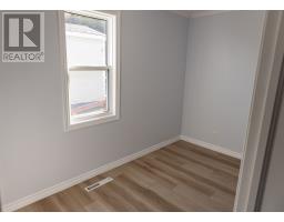 70 Clarence Street thumbnail 18