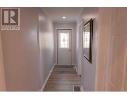 70 Clarence Street thumbnail 8