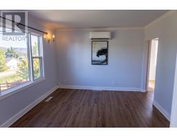 70 Clarence Street thumbnail 9
