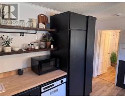 32 Beaumont Avenue thumbnail 11