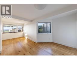 975 Aubeneau Crescent, West Vancouver, BC V7T1T4 Photo 26