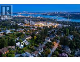 975 Aubeneau Crescent, West Vancouver, BC V7T1T4 Photo 34