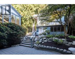 975 Aubeneau Crescent, West Vancouver, BC V7T1T4 Photo 33