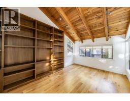 975 Aubeneau Crescent, West Vancouver, BC V7T1T4 Photo 24