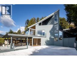 975 Aubeneau Crescent, West Vancouver, BC V7T1T4 Photo 32