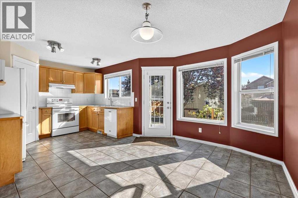 155 Tarington Green NE, Calgary, Alberta, T3J3X1 — thumbnail 5