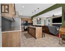 4 Sunset Square - photo 7