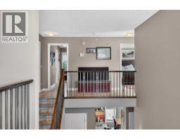 4 Sunset Square - photo 22
