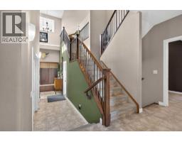 4 Sunset Square - photo 17