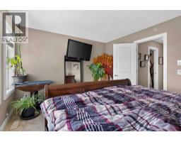 4 Sunset Square - photo 34