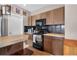 4 Sunset Square - photo 9