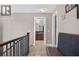 4 Sunset Square - photo 27