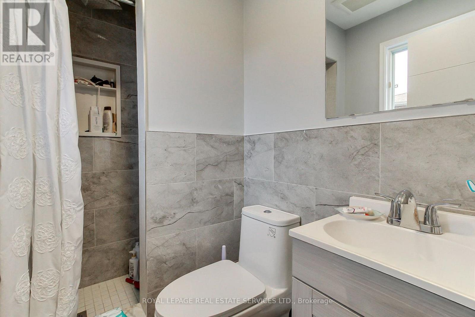 190 BENJAMIN BOAKE TRAIL - 19
