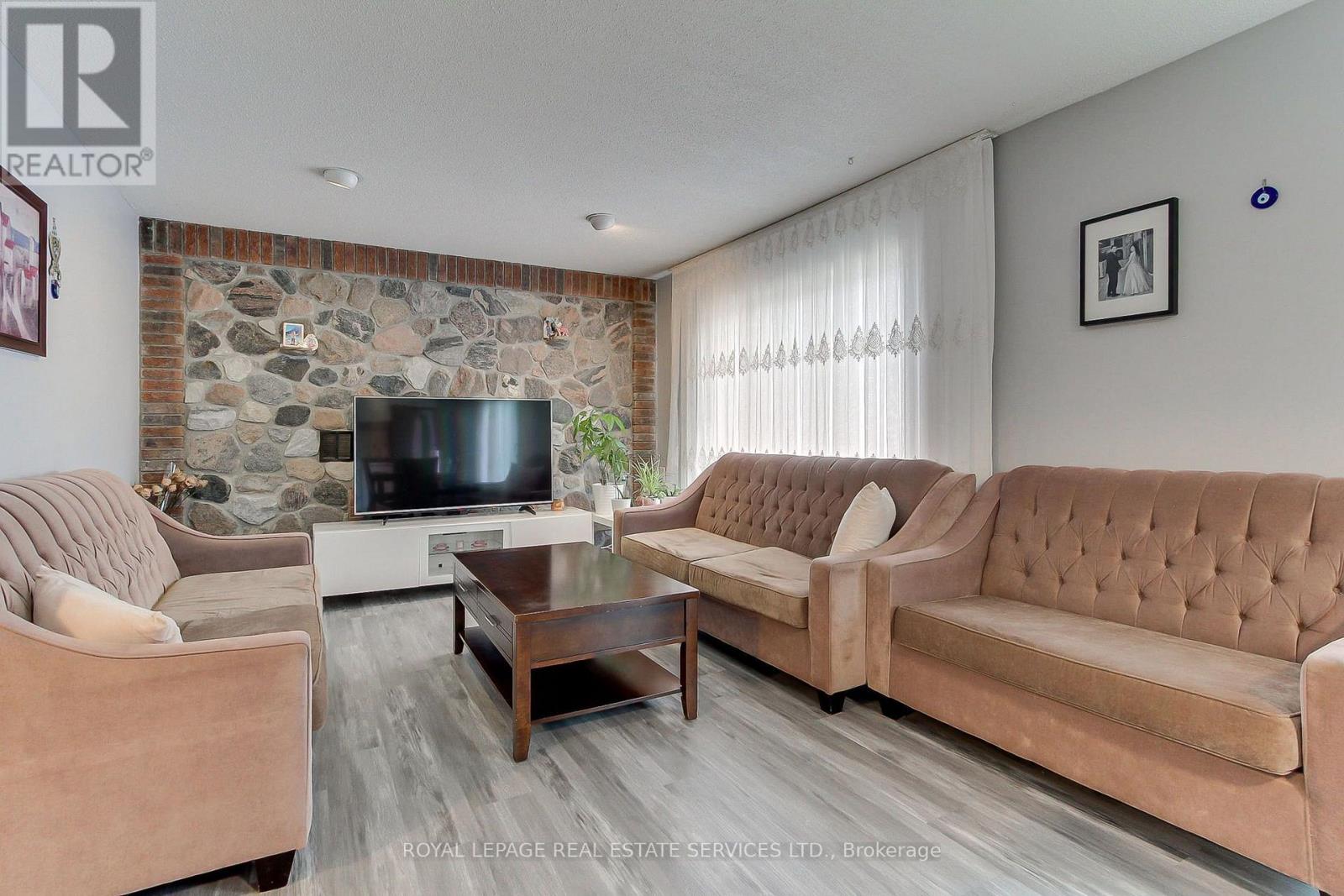 190 BENJAMIN BOAKE TRAIL - 29