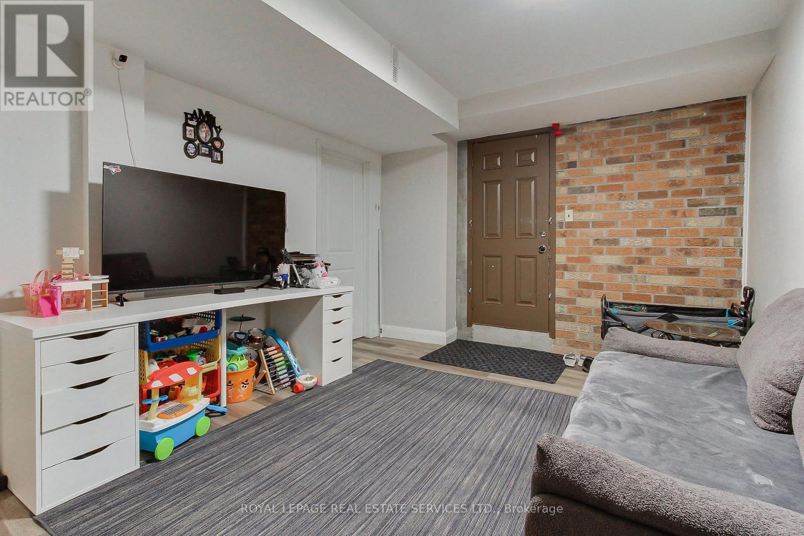 190 BENJAMIN BOAKE TRAIL - Image 40