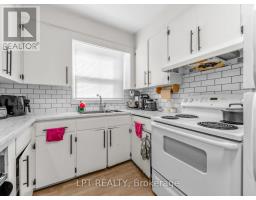 239 Vine Street, St  Catharines, ON L2M4S9 Photo 16