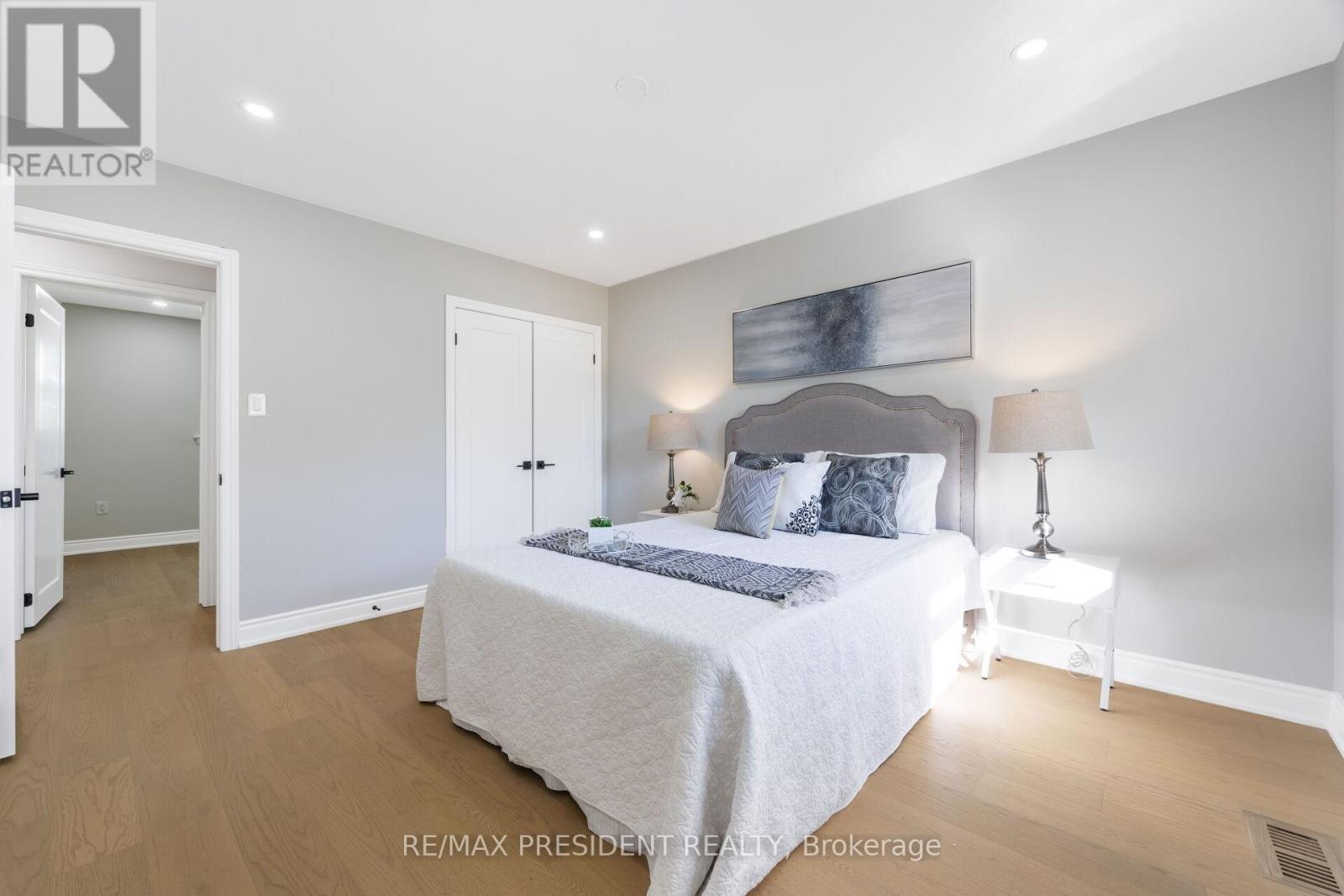 2420 EDENHURST DRIVE - 21
