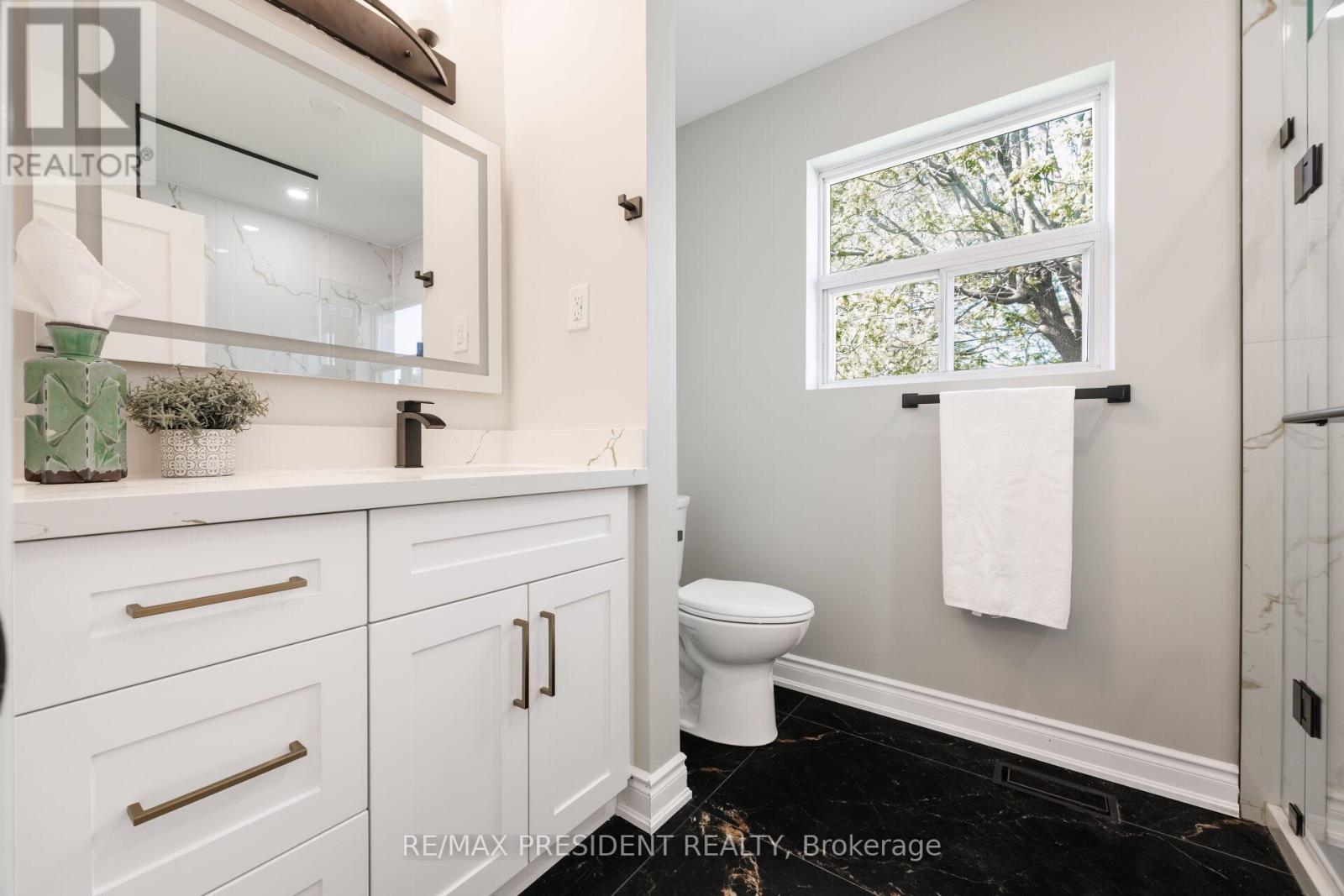 2420 EDENHURST DRIVE - 29