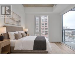410 - 1808 St Clair Avenue, Toronto, ON M6N0C1 Photo 7