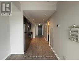 909 - 105 The Queensway Avenue, Toronto, ON M6S5B5 Photo 9