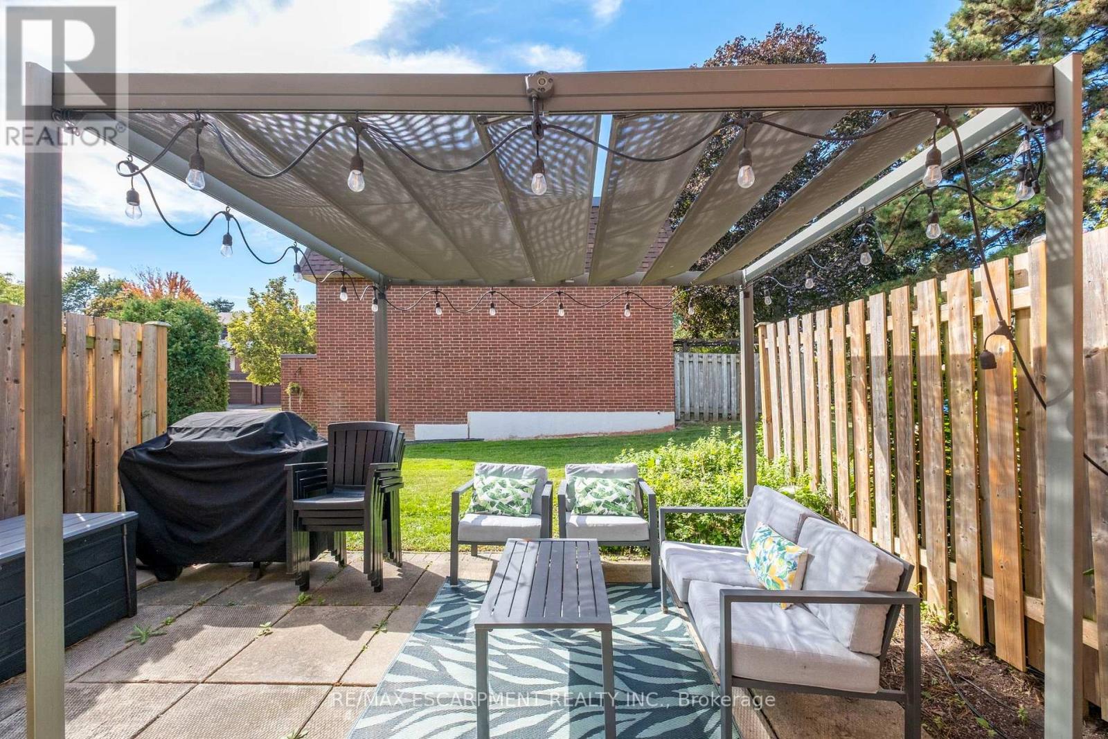 #59 371 BRONTE STREET S - Image 26