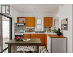 18 Virtue Street, Toronto, ON M6R1C2 Photo 17
