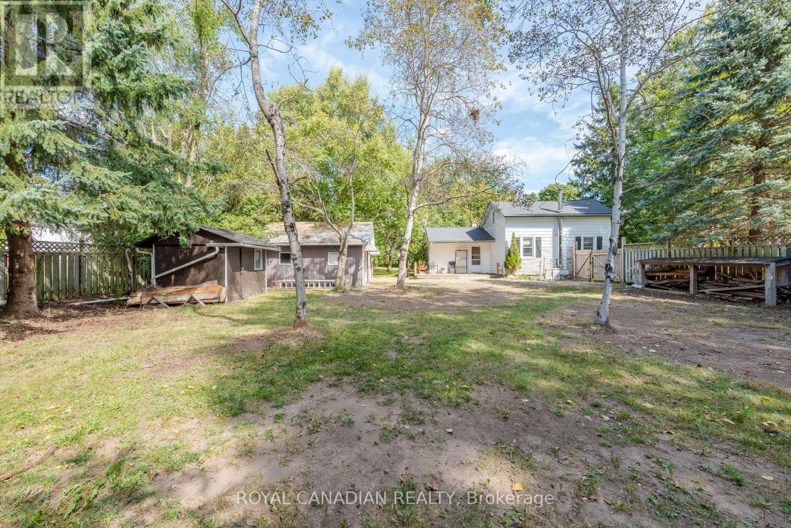 9775 HIGHWAY 7 - 40