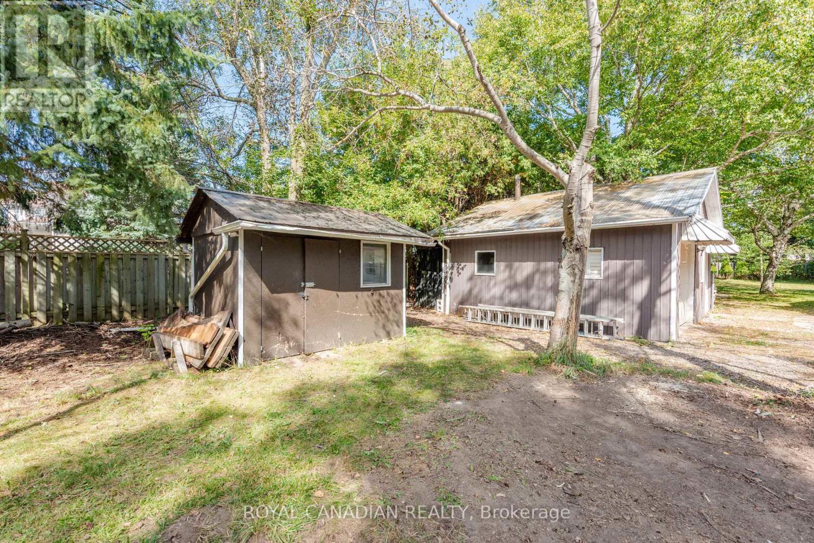 9775 HIGHWAY 7 - 44