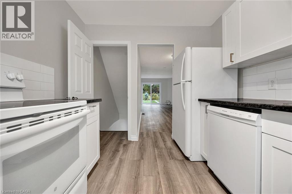 655 ALBERT Street Unit# C — photo 3