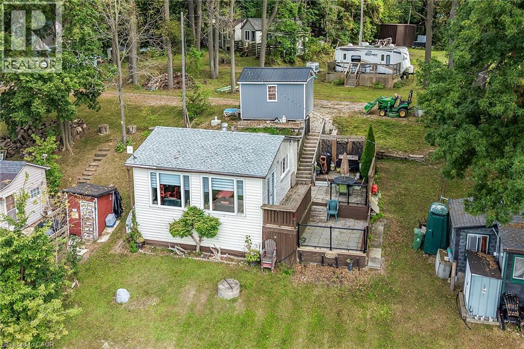 7 RIVERFRONT Lane - 2