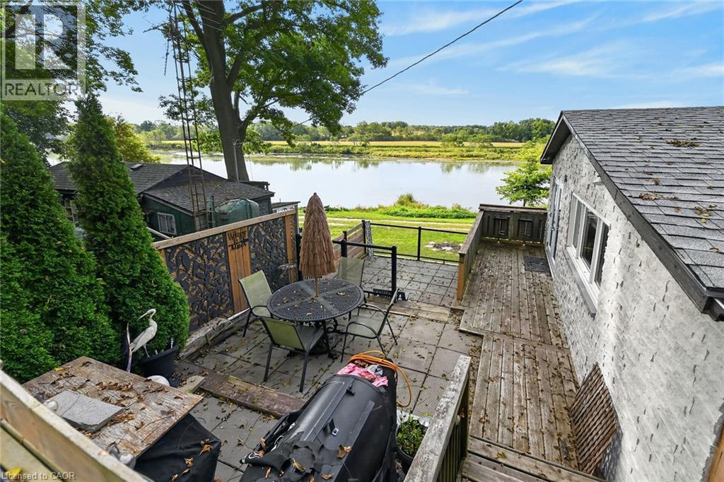 7 RIVERFRONT Lane - 29
