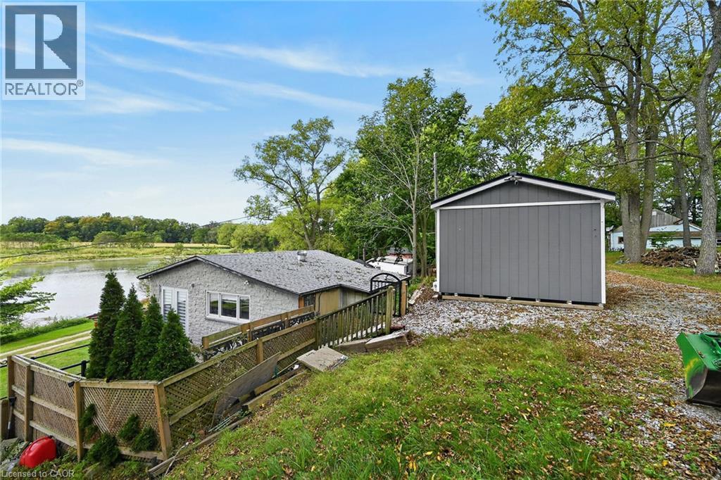 7 RIVERFRONT Lane - 37