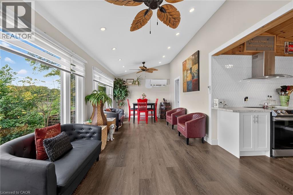 7 RIVERFRONT Lane - 6