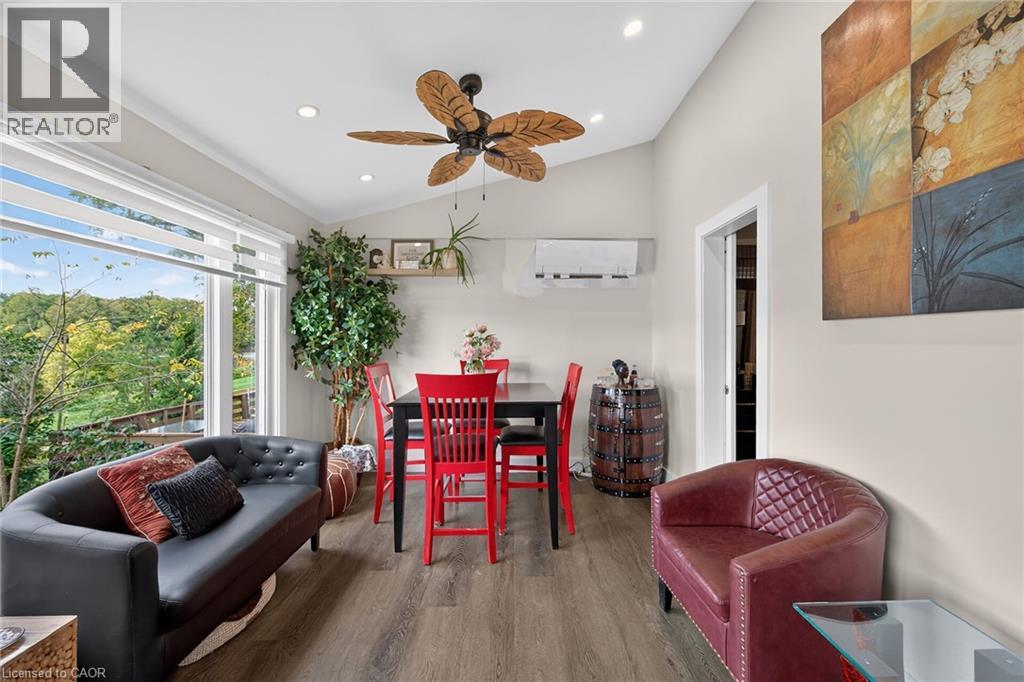7 RIVERFRONT Lane - 9