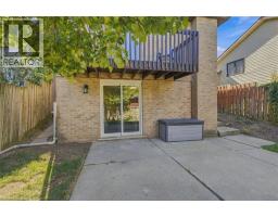 32 Twinoaks Crescent, Hamilton, ON L8J2E7 Photo 40