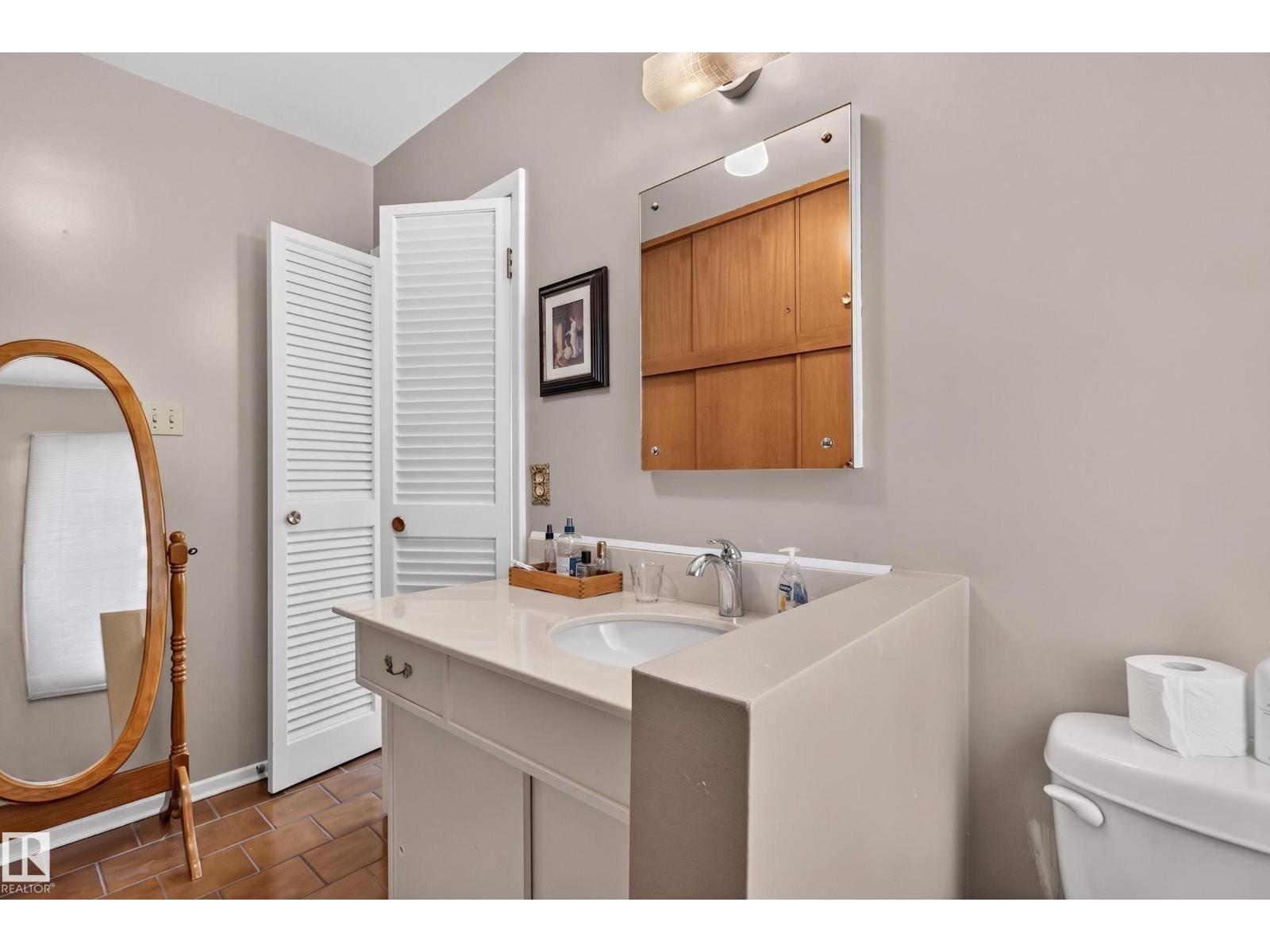 12304 GRAND VIEW DR NW - 35