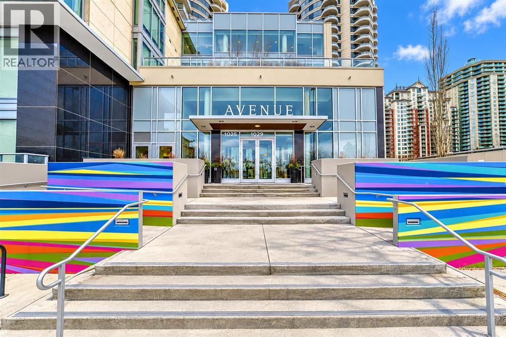 403, 1025 5 Avenue SW, Calgary