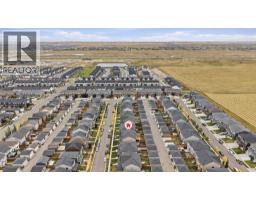 90 Hillcrest Close Sw, Airdrie, AB T4B4T9 Photo 34