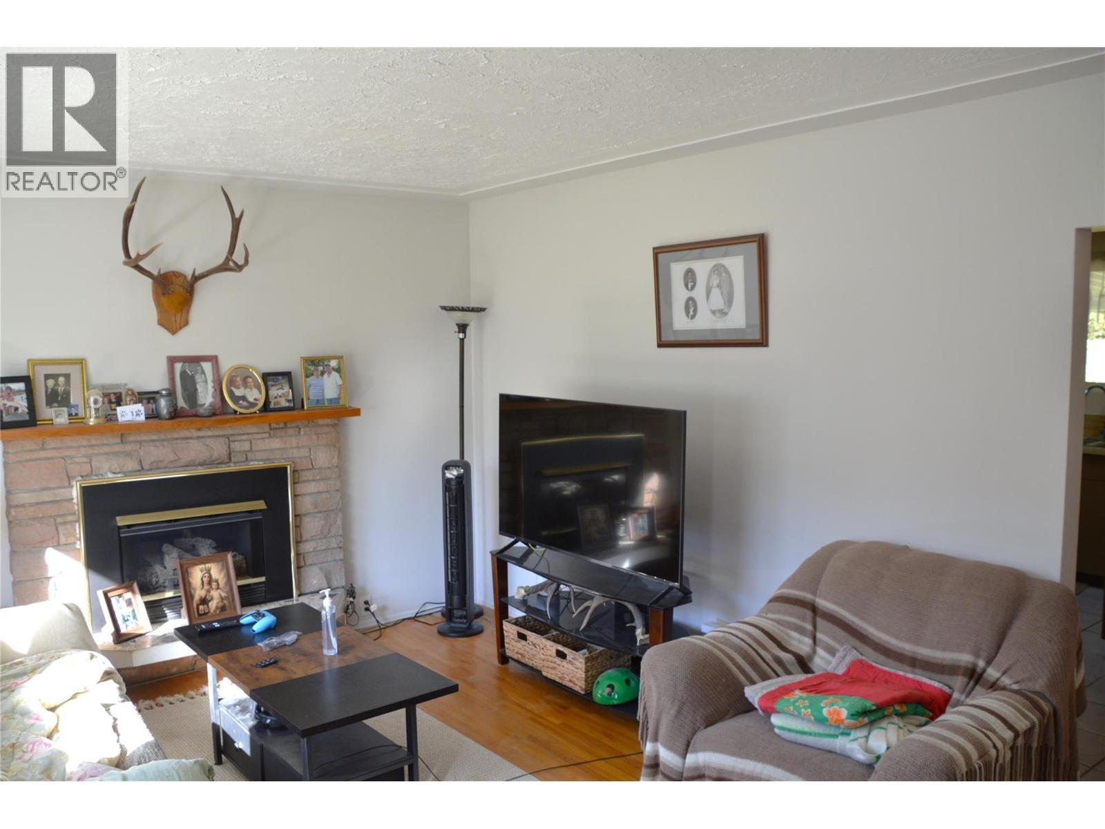 2022 Glenwood Drive - 16