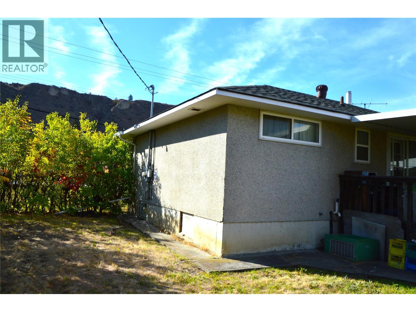 2022 Glenwood Drive - 24