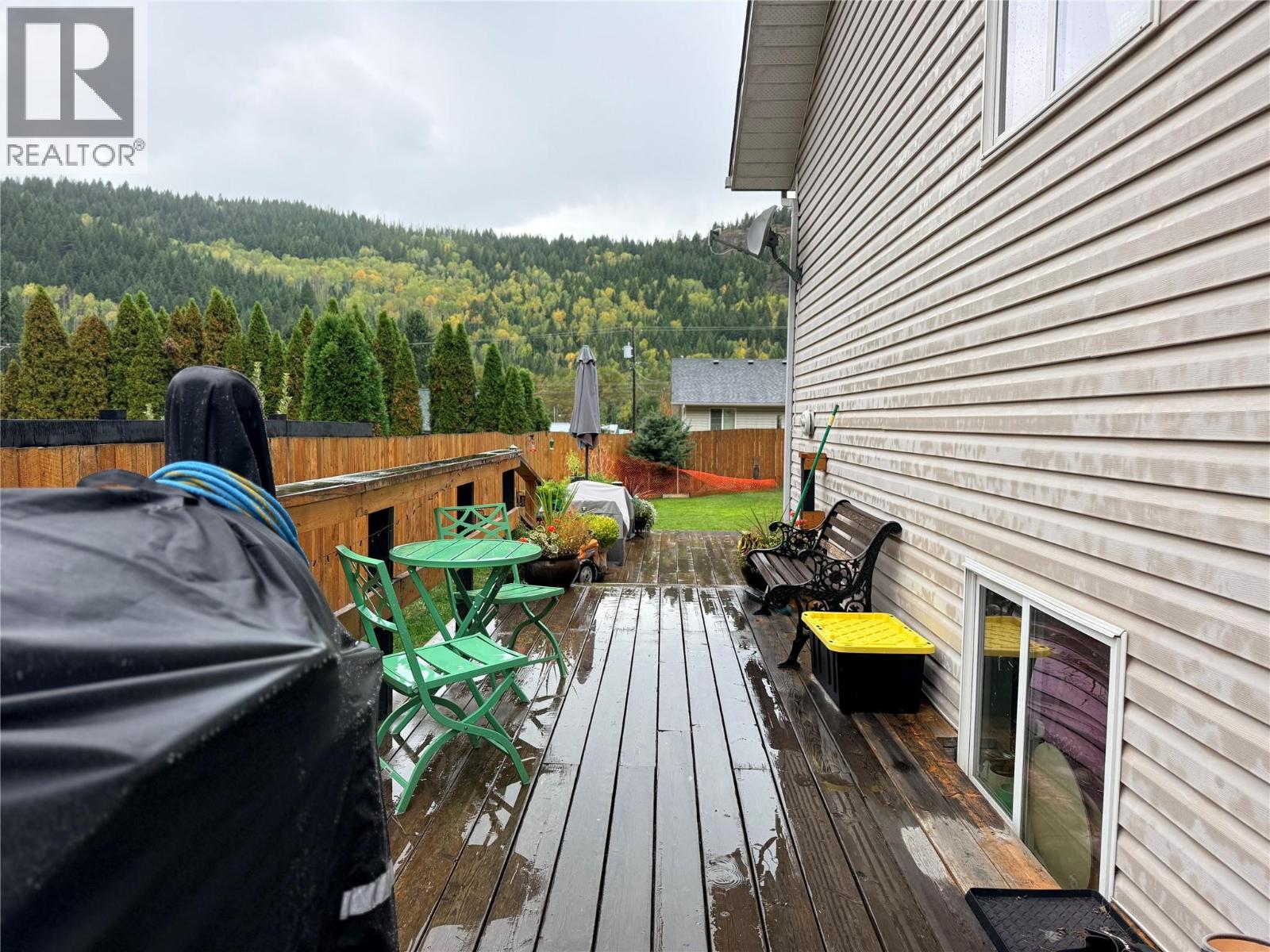 699 STRATHMORE Avenue - 28