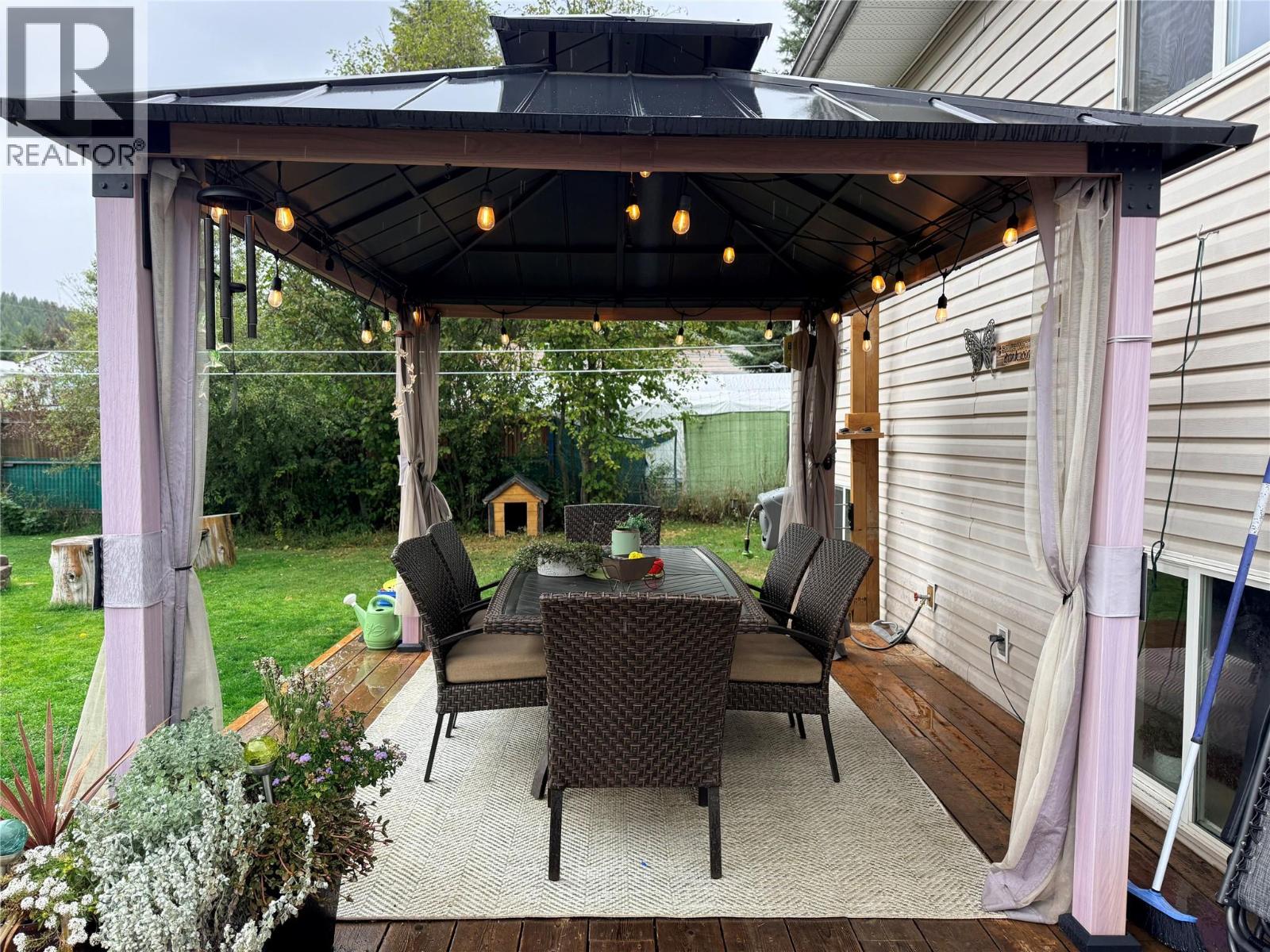 699 STRATHMORE Avenue - 30