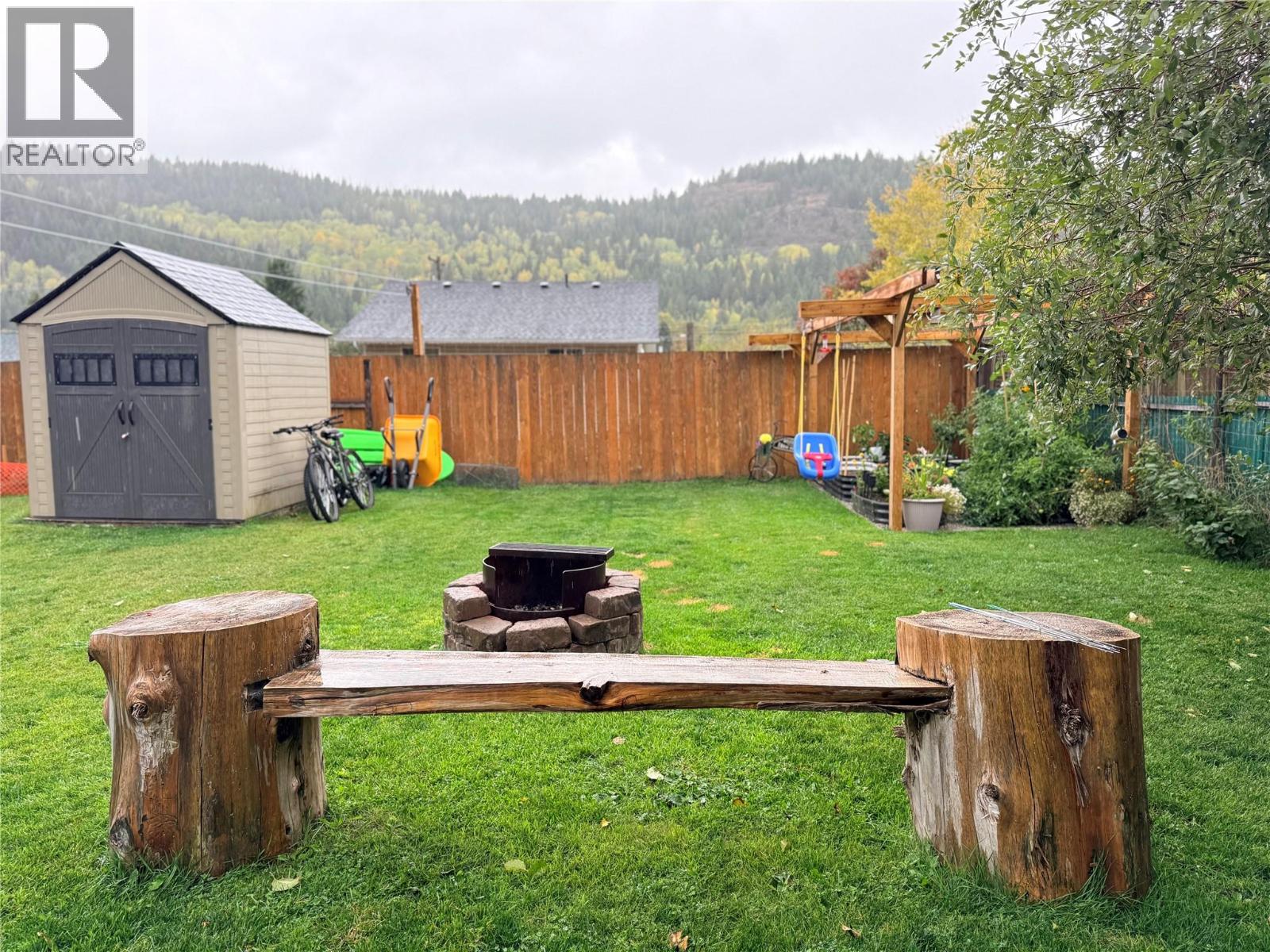 699 STRATHMORE Avenue - 32