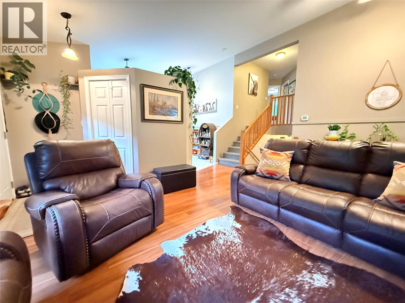 699 STRATHMORE Avenue - 9