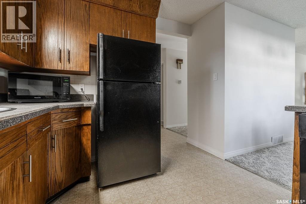 11 Moxon CRESCENT - 11