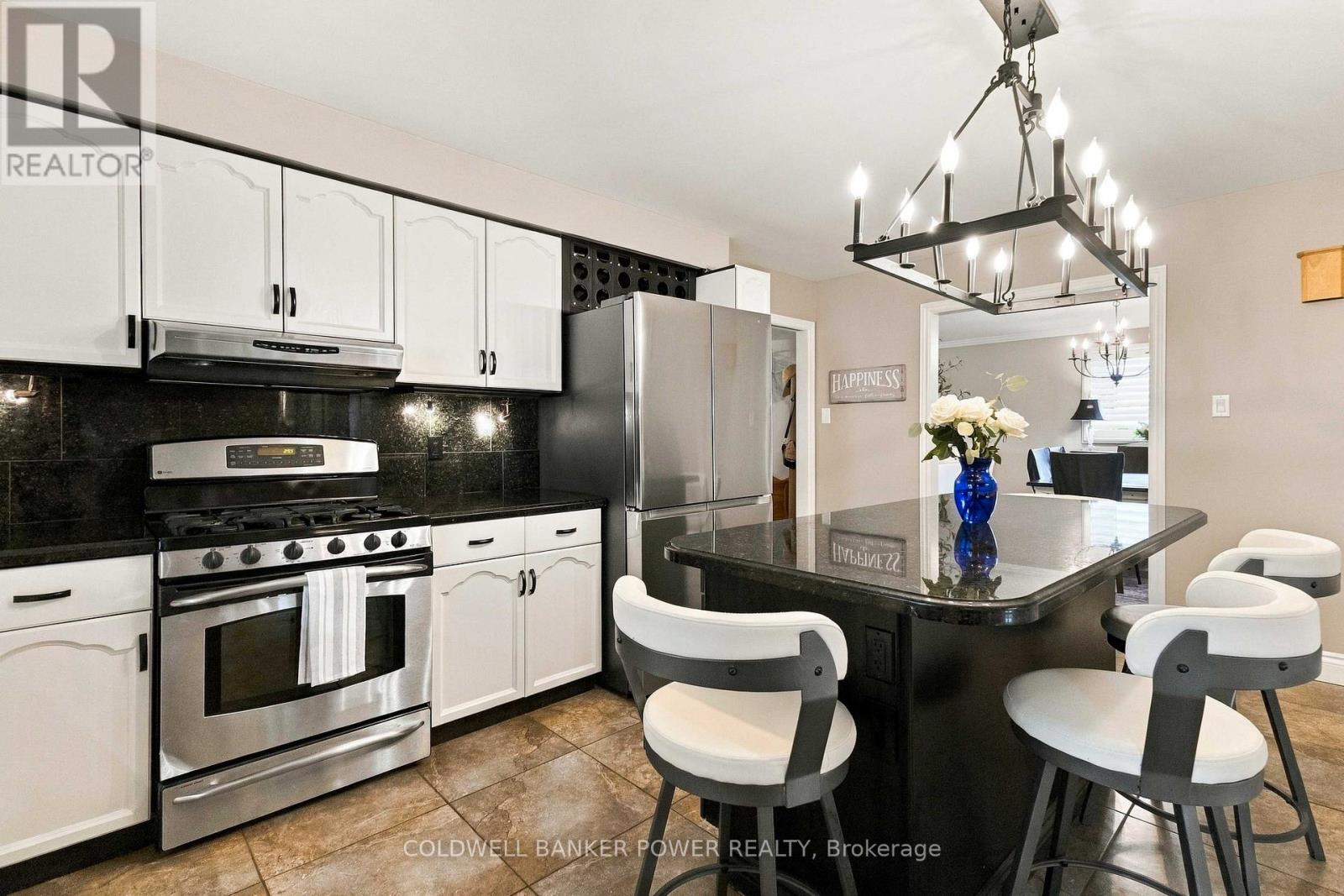 333 ASTORIA COURT - 17