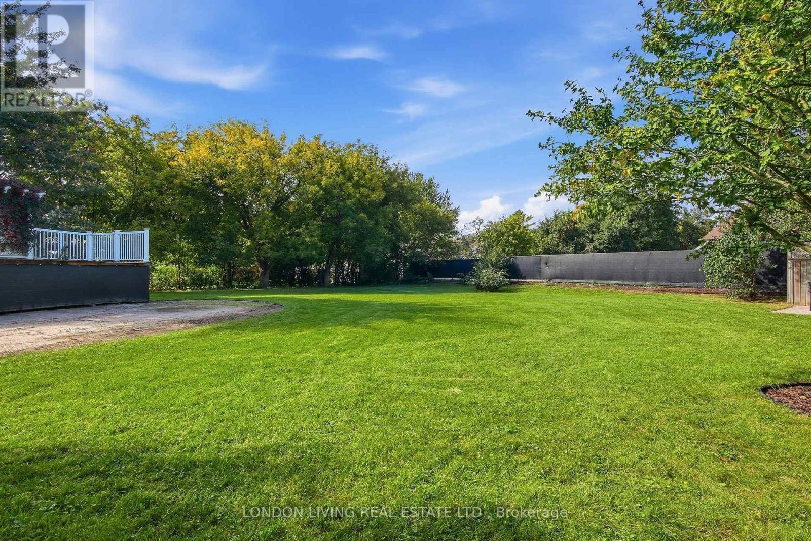 757 NADINE AVENUE - Image 43